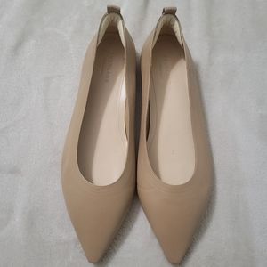 Everlane 40 hour flats